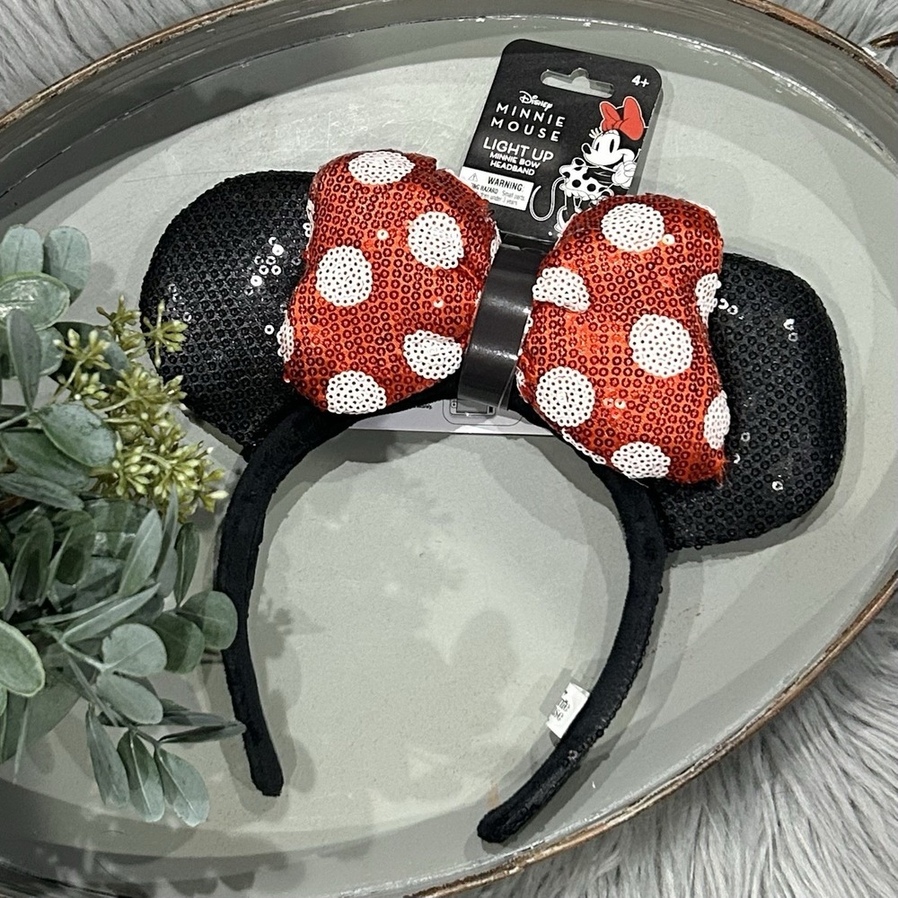 Disney Minnie Mouse Light Up Sequin Minnie Bow Headband NEW